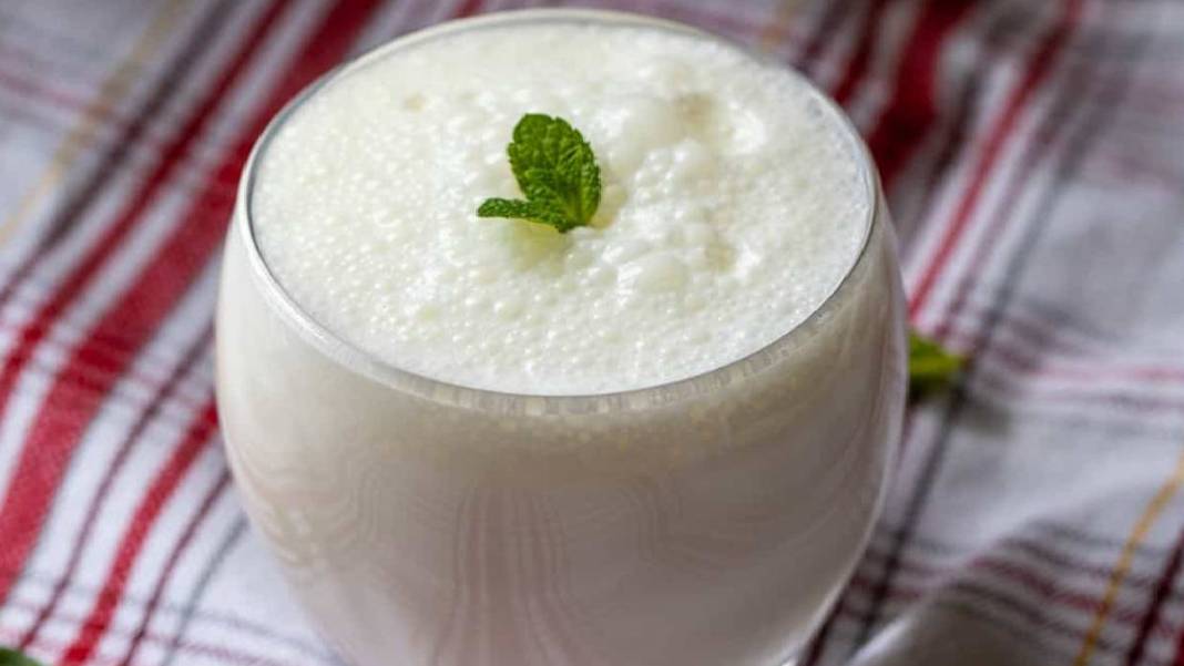 Sahurda 1 bardak içmeniz yeterli! İftara kadar susuzluğu unutturuyor: Sofranızdan sakın eksik etmeyin 5